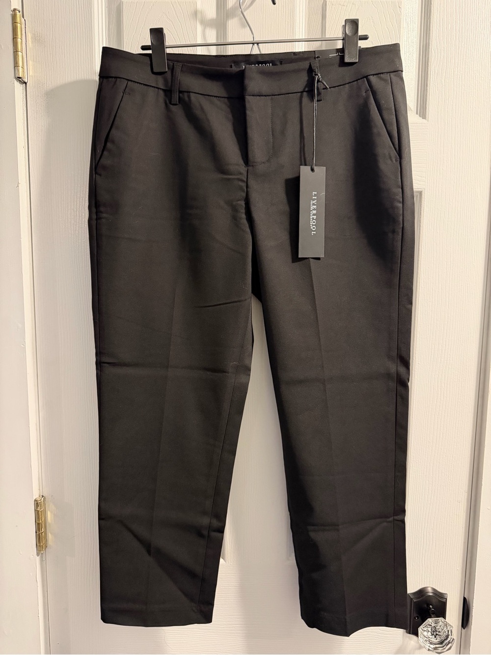 Liverpool Jeans Company Black Cropped Dress Pants for Women